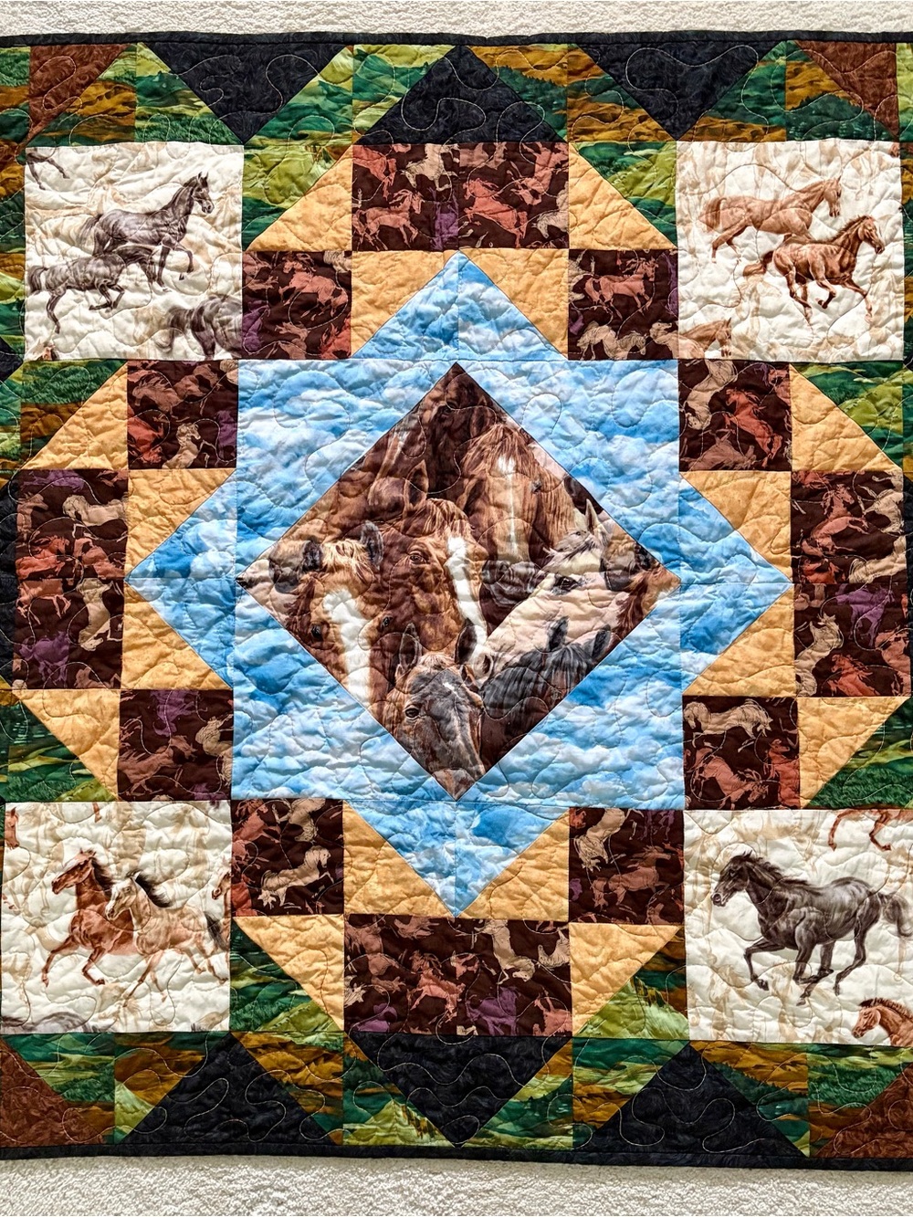 Reversible handcrafted equestrian-themed lap quilt/wall hanging 38x38